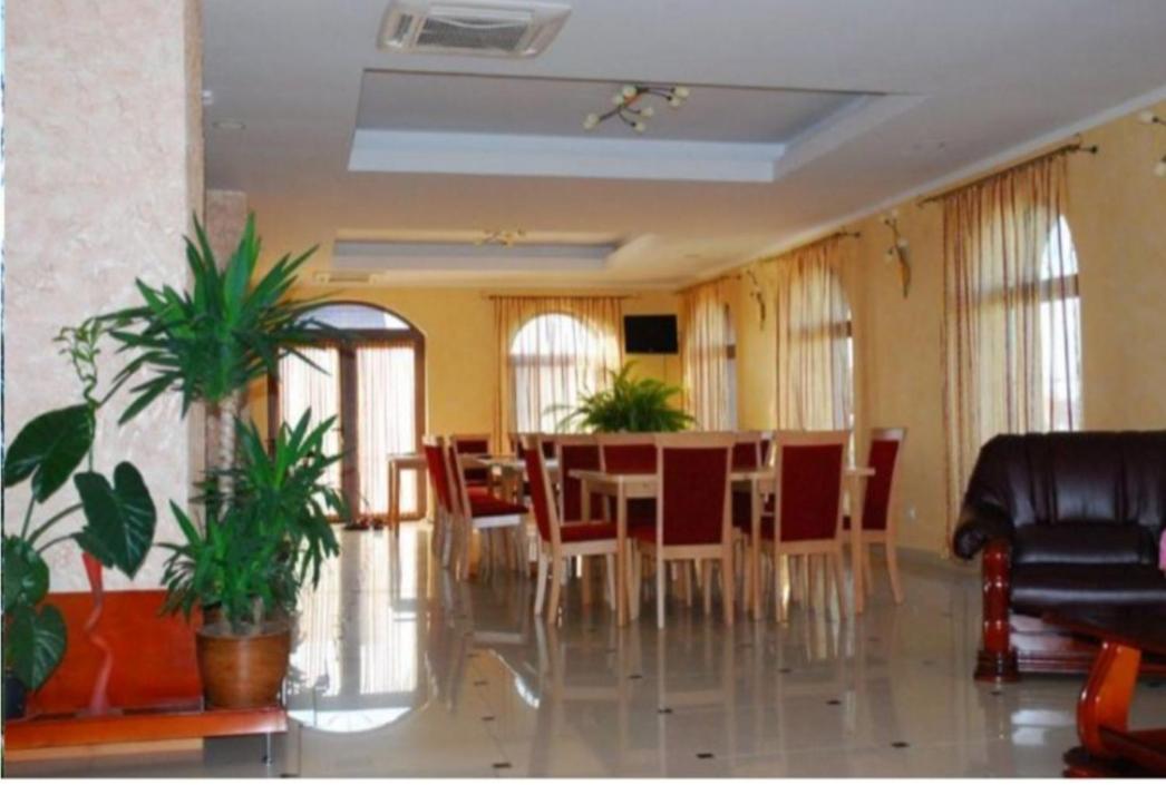 Hotel Casa Optima à Oradea Extérieur photo
